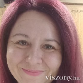  Hajnalka profilképe