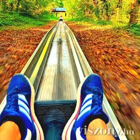 Red hot moon profilképe